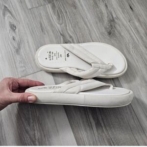 Women's Free People  White Flip Flops Sz 7